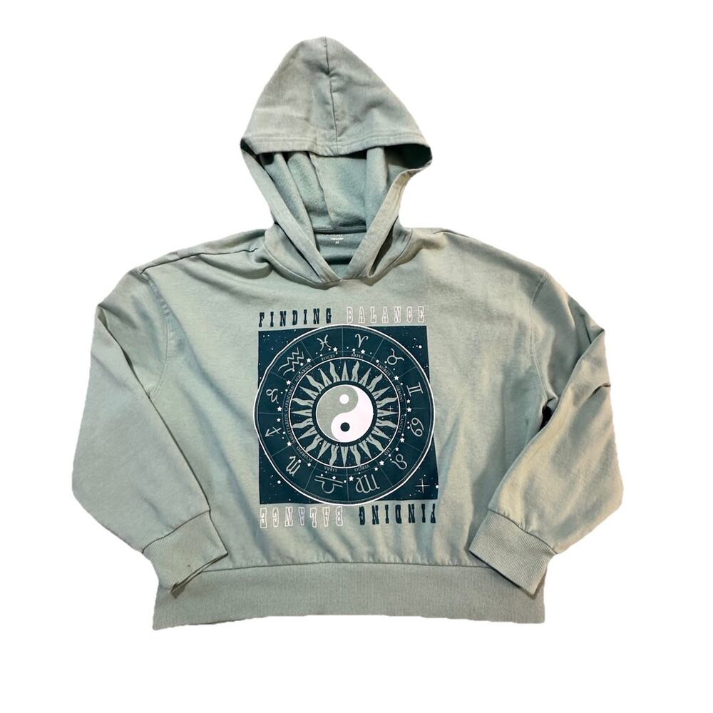 Rebellious One Finding Balance Zodiac Crop Hoodie Sage Green Women’s Medium